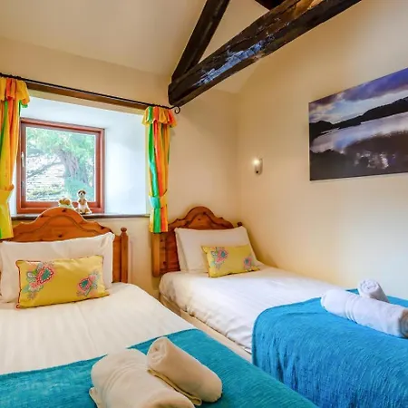 Сasa de vacaciones 3 Bed In Borrowdale Oc-sz465